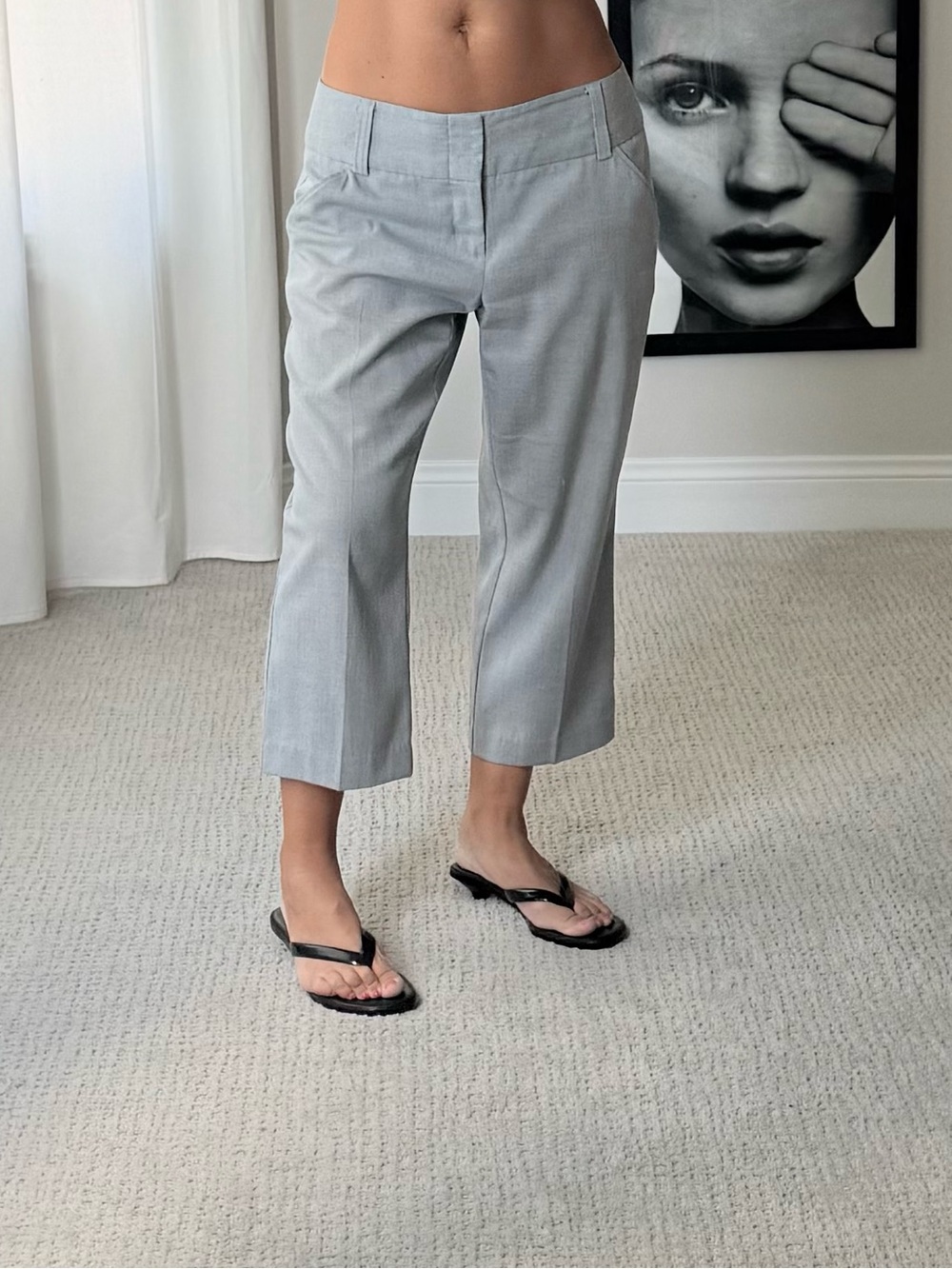 Y2K Daisy Fuentes Light Gray Women's Capri Trouser Pants